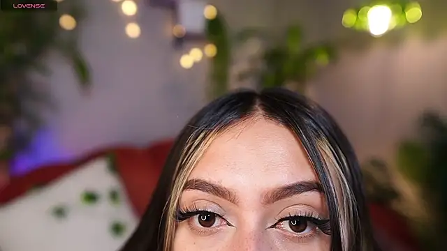 Snapshot of Giselle_Laurens_ chatting on 04/09/26, 07:20 Giselle Laurens online show from 04/09/26, 07:20