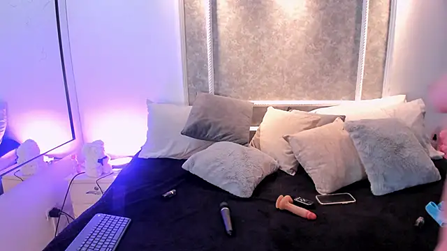 celestesun23 online show from 02/28/26, 01:22