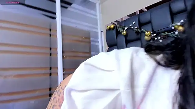 Isabella falcon online show from 04/01/26, 02:13