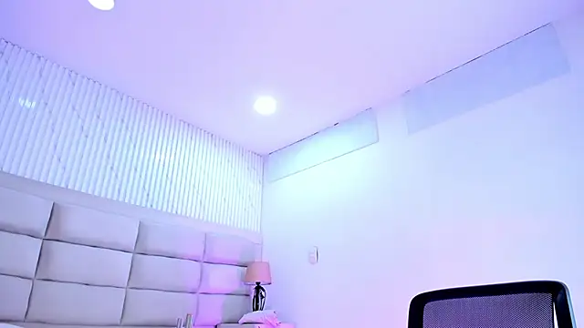 CarolineFyre online show from 03/22/26, 12:50