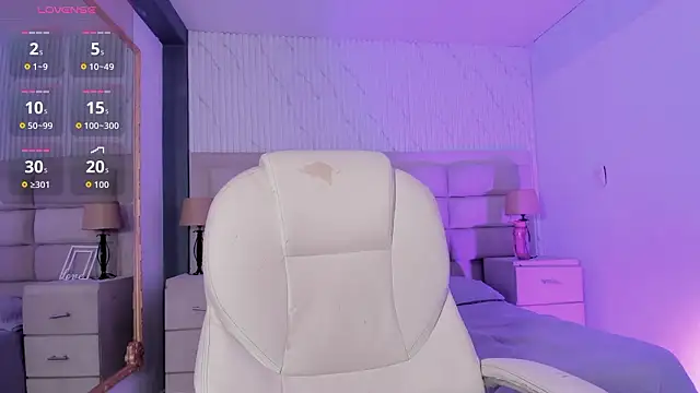 CarolineFyre online show from 03/12/26, 01:15