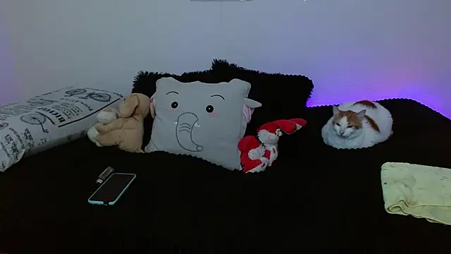 miadavisXXX online show from 04/15/26, 07:58