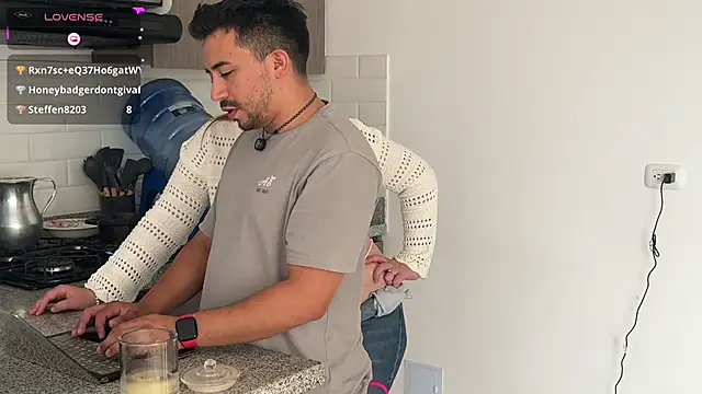 Sofii n Diego online show from 02/07/26, 09:56