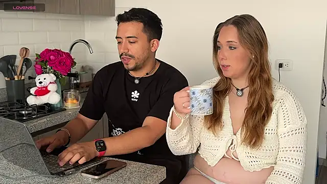 Sofii n Diego online show from 02/10/26, 08:30