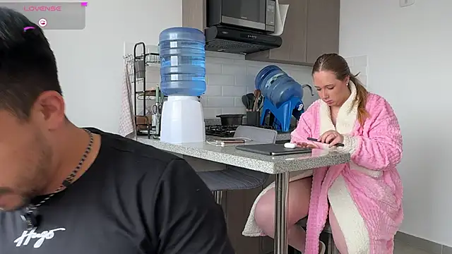 Sofii n Diego online show from 02/13/26, 03:56