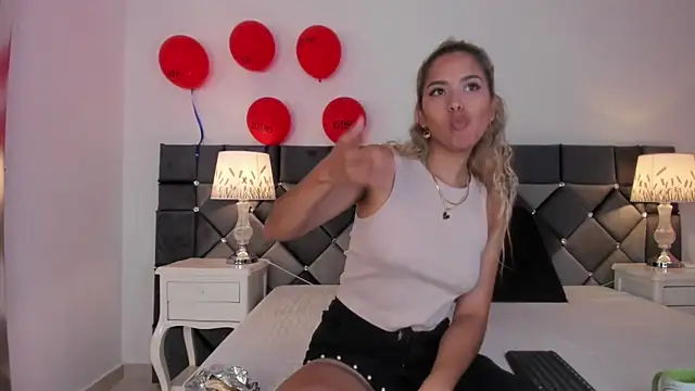  Giorgiina  online show from 02/19/26, 12:57