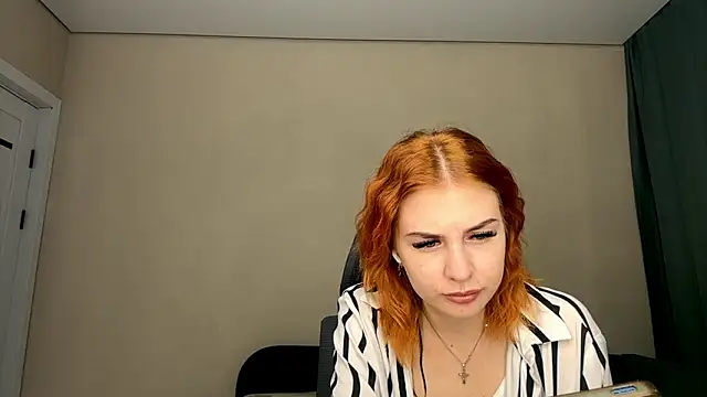 Snapshot of LuxuryRita chatting on 02/08/26, 01:53 LuxuryRita online show from 02/08/26, 01:53