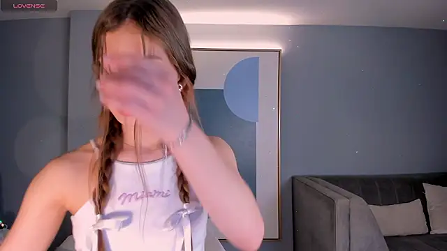 IsabellaMorettiX online show from 03/01/26, 04:01