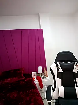 sofia amateur online show from 02/04/26, 04:18