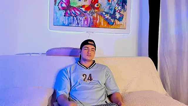 Snapshot of jhon_nicolas chatting on 02/15/26, 03:40 jhon nicolas online show from 02/15/26, 03:40