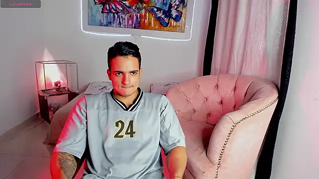 Snapshot of jhon_nicolas chatting on 02/03/26, 08:25 jhon nicolas online show from 02/03/26, 08:25