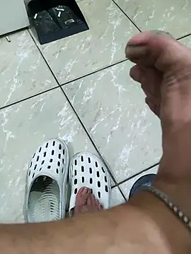 Snapshot of Gordinho_dos_pes chatting on 02/16/26, 06:34 Gordinho dos pes online show from 02/16/26, 06:34