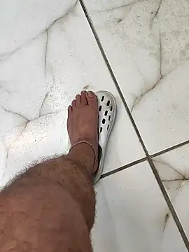 Snapshot of Gordinho_dos_pes chatting on 02/16/26, 09:02 Gordinho dos pes online show from 02/16/26, 09:02