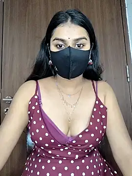 Alix cuti online show from 04/19/26, 06:10