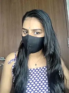 Alix cuti online show from 03/22/26, 05:47