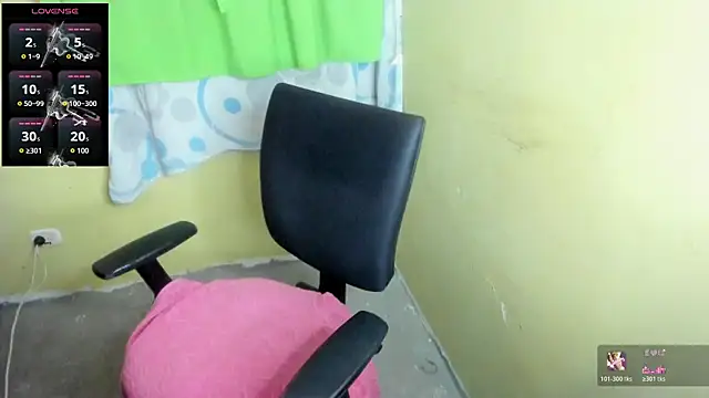 LuciaMiilf online show from 03/12/26, 04:55