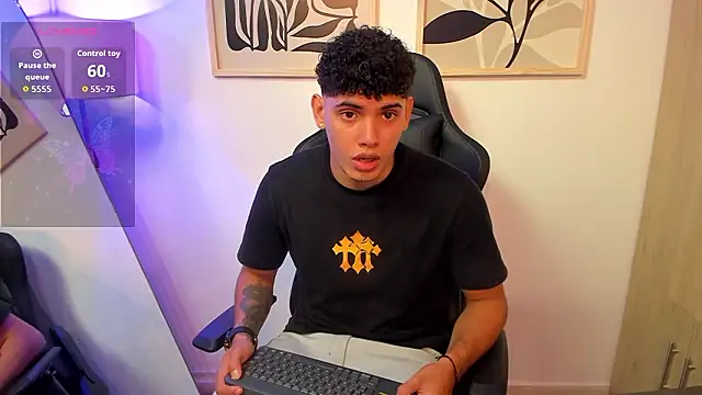 justin payn14 online show from 03/18/26, 02:52