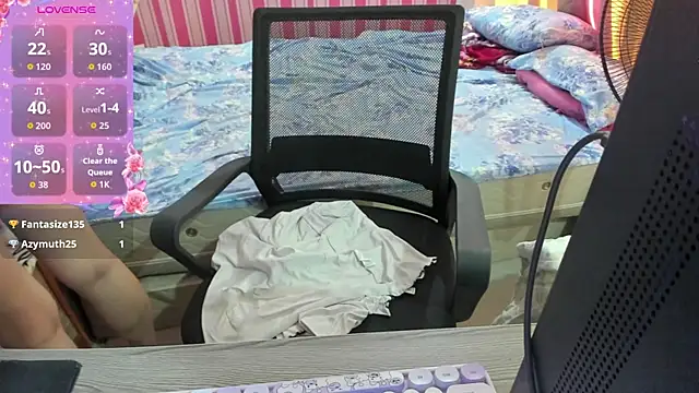 HornyAsianXxX online show from 07/15/26, 02:46