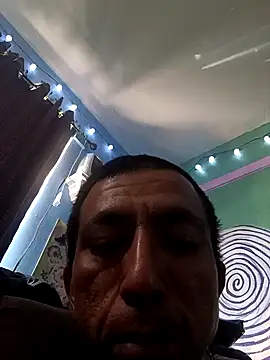 Snapshot of bigbooietx chatting on 02/28/26, 05:56 bigbooietx online show from 02/28/26, 05:56