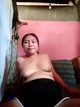 hot pilipina25xxx online show from 05/25/26, 04:45