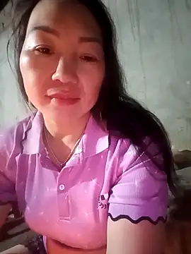 Snapshot of baby_112233 chatting on 02/16/26, 10:18 baby 112233 online show from 02/16/26, 10:18