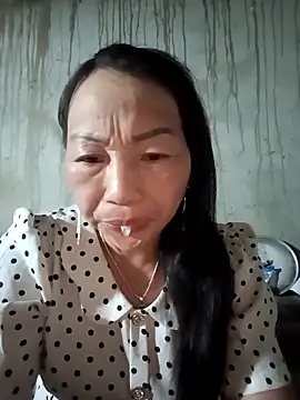 baby 112233 online show from 04/12/26, 10:46