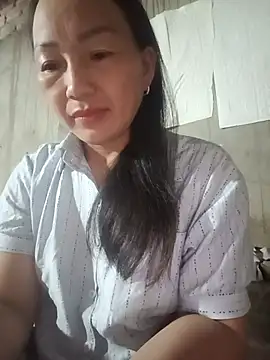 Snapshot of baby_112233 chatting on 06/11/26, 12:32 baby 112233 online show from 06/11/26, 12:32
