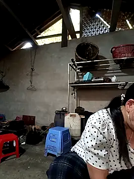 baby 112233 online show from 03/27/26, 12:41