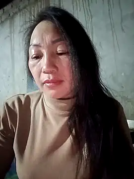 Snapshot of baby_112233 chatting on 02/14/26, 12:27 baby 112233 online show from 02/14/26, 12:27