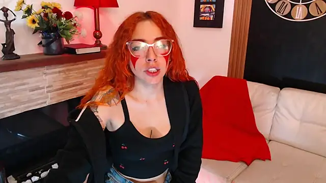 Snapshot of mere_in_redd chatting on 02/20/26, 12:07 mere in redd online show from 02/20/26, 12:07