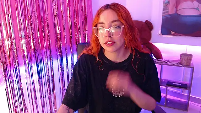 mere in redd online show from 05/04/26, 12:19