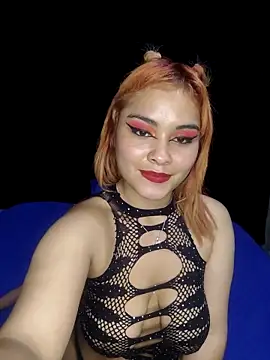 zoe love18 online show from 02/11/26, 04:56