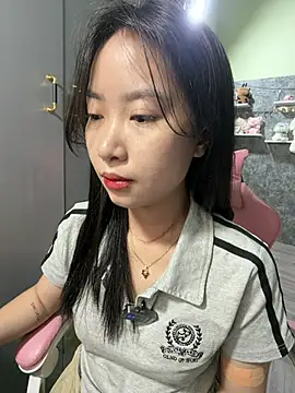 Linne6789 online show from 05/06/26, 04:49