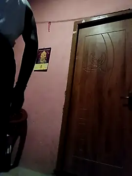 Snapshot of kalai_32 chatting on 04/06/26, 09:27 kalai 32 online show from 04/06/26, 09:27