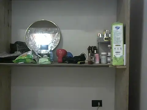 WildJennifercum online show from 05/23/26, 01:26