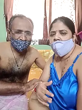 HoneyHush online show from 03/07/26, 09:37