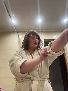 Snapshot of RussianBetty chatting on 02/05/26, 02:07 RussianBetty online show from 02/05/26, 02:07