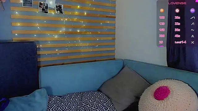 Alice Wanderr online show from 03/02/26, 05:08