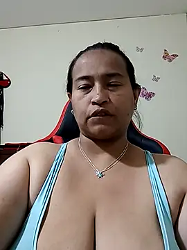 BustySexy Nataly online show from 05/05/26, 06:05
