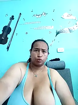 BustySexy Nataly online show from 04/02/26, 03:19