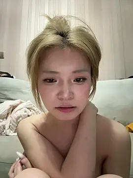 Rabbit-15 online show from 05/28/26, 01:39
