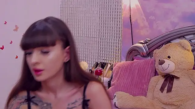 Snapshot of KayaRosse chatting on 02/13/26, 05:07 KayaRosse online show from 02/13/26, 05:07