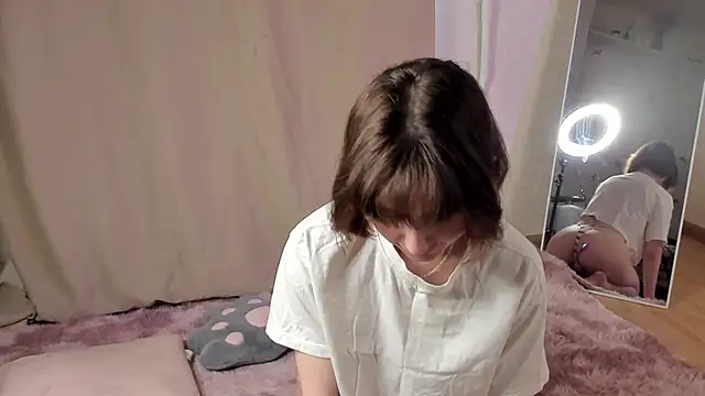 VelvetCaress online show from 05/24/26, 07:19