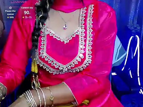 ELIZA 01 online show from 04/03/26, 04:52