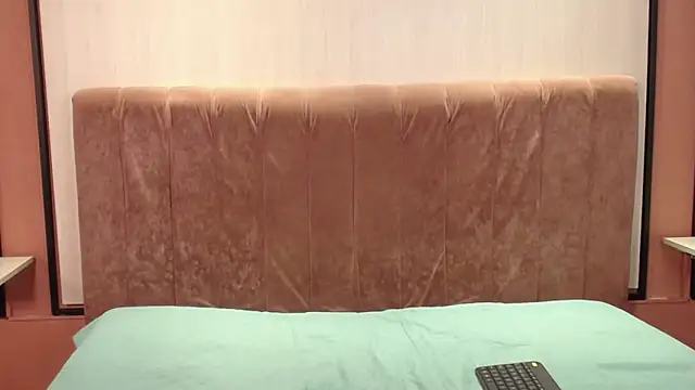 HannaWen  online show from 02/08/26, 09:12