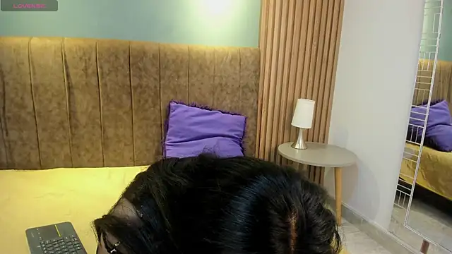 HannaWen  online show from 04/11/26, 01:59