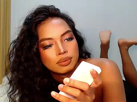 Snapshot of girlyteengrl chatting on 02/20/26, 01:35 girlyteengrl online show from 02/20/26, 01:35