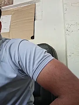 hot---boy1 online show from 02/24/26, 05:30