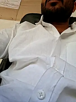 hot---boy1 online show from 02/16/26, 05:06