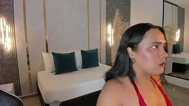 sophia solerr online show from 02/16/26, 07:45